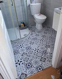 💥 50% Off TODAY €10 Navy & White Mosaic Tile – Budget Interiors