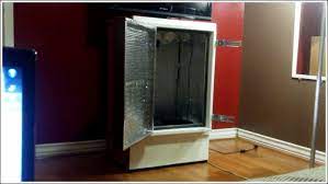 You can expect about an ounce of weed per every 100 watts of light. Diy Stealth Cfl Grow Box Supreme Build 36 X 23 5 X 16 420 Magazine