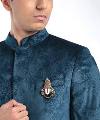 Brooch for top jodhpuri