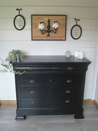 Une Commode Ancienne Relookee Patines Couleurs Commode Ancienne Relooking Meuble Ancien Et Relooking Meuble