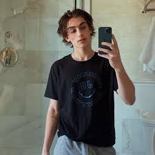 What are some cool pfp ideas for instagram? Johnny Johnnyorlando Instagram Photos And Videos