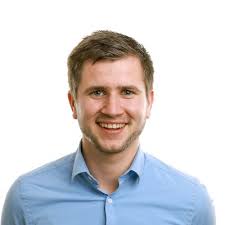 Met trots mag ik mededelen dat ik mijn bachelor Human Resource Management  aan de Hogeschool van Arnhem en Nijmegen met een 8 heb afgerond!