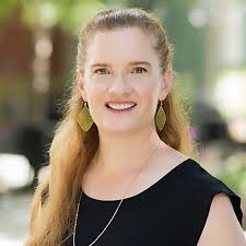 Lisa Sears's Instagram, Twitter & Facebook