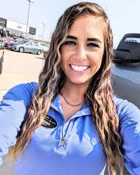 Brianna Close's Instagram, Twitter & Facebook