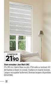 Max dedans rideau jour nuit. Offre Le Store Enrouleur Zebra Chez Bazarland