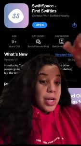 Sylvia Urbanski's Instagram, Twitter & Facebook