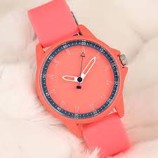 0 begenme 0 yorum instagram da mette accesorize metteaksesuar mercan renk silikon kordonlu bayan kol saati 59 tl saat b wearable smart watch fashion