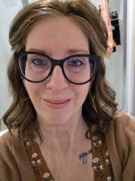 Can someone update my headshots?