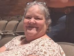 Cindy Starner's Instagram, Twitter & Facebook