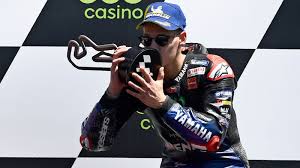 Miguel oliveira esteve neste primeiro dia de gp da catalunha a trabalhar na sua moto a pensar na corrida. Quartararo Gewinnt Bei Marquez Comeback Schrotter 10 Motorsport Newsticker Sportschau De
