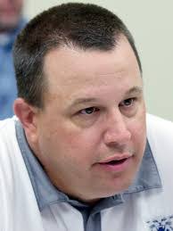 Steve Wiles's Instagram, Twitter & Facebook