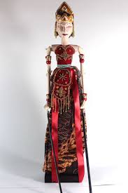 Batu wayang dewi srikandi merupakan sebuah batu bertuah yang memiliki kekuatan magis. Gambar Wayang Golek Arjuna Dan Srikandi