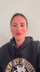 Valerie Burch's Instagram, Twitter & Facebook