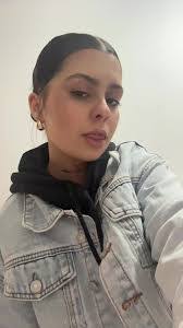 Anais Sosa's Instagram, Twitter & Facebook