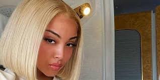 Capture d'écran youtube / compte wejdeneofficiel. Wejdene Fan Of The Many Tiktok Videos Of Should Think About Archyworldys