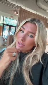 Dolly Fashion Hair Colour