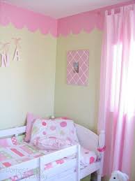 Cute Bedroom Really Love The Scalloped Border Kids Bedroom Designs Girls Room Paint Girls Room Wall Color