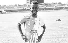 We did not find results for: Mohamed Latige Camara Decede A L Entrainement Du Hafia Ac