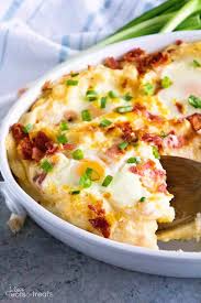 Cheesy Mashed Potato Egg Casserole Need 5c Potatoes Make In Small Rectangular Pan Cheesy Mashed Potatoes Potato Egg Casserole Breakfast Recipes Casserole