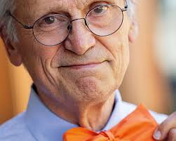 Dr. Robin Holmes-Sullivan Named 26th President of Lewis & Clark • L&C  Magazine • Lewis & Clark