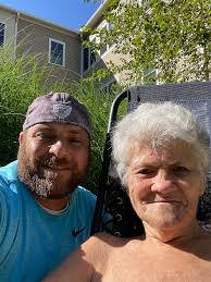 Heather Buxton's Instagram, Twitter & Facebook