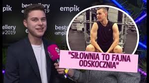 Grał pawełka w serialu polsatu rodzina zastępcza (2009). Adam Zdrojkowski Przekonuje Silownia Dobrze Robi Na Glowe Youtube