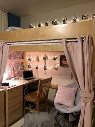 22 College Dorm Room Ideas For Lofted Beds Dorm Room Designs Small Apartment Bedrooms Dorm Room Inspiration