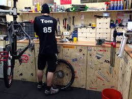 fog bikes bikerepair