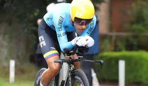 3 ¿quién es daniel felipe martínez? Vuelta A Espana Daniel Felipe Martinez Sufrio Fuerte Caida La Fm