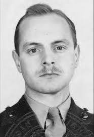 Frank Holcomb's Instagram, Twitter & Facebook