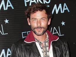 Sagamore Stevenin La Biographie De Sagamore Stevenin Avec Voici Fr