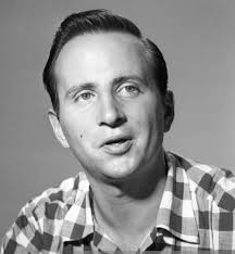 Hoagy Sings Carmichael