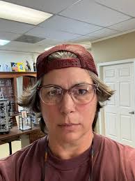 experiences with modern eye tests and projection screens