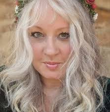 Rita Neubauer's Instagram, Twitter & Facebook