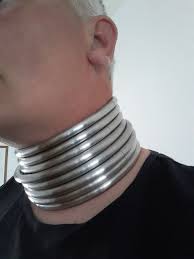 8 eternity collars hopefully i gonna get to 10 armreif hals arm