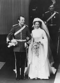 Princess anne, the princess royal and mark phillips wave from the balcony of buckingham palace following their wedding, 14 november, 1973. Inside Princess Anne And Captain Mark Phillips S 1973 Wedding Vogue Australia