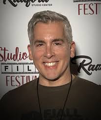 Working for Peanuts (Short 2008)