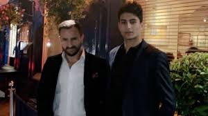 Ibrahim Ali Khan Shares Dashing Photo With His Old Man Saif Ali Khan The son of actress sharmila tagore and cricketer mansoor ali khan pataudi, khan made his acting debut in yash chopra's unsuccessful drama parampara (1993), but achieved. ibrahim ali khan shares dashing photo