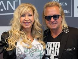 So scheint es zumindest, wenn man sich den neusten post der geissen tochter anschaut. Die Geissens Der Erste Freund Von Davina Geiss 14 Ist Instagram Millionar Leondre Leo Davies Express De