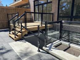 Glass railings are absolutely safe! Home Terrace Aluminum Railings