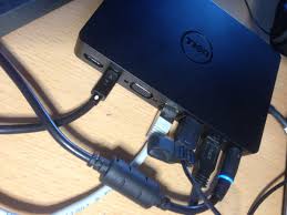 I have a dell dock wd15, which uses usb c to dock a laptop. Dell Wd15 Usb C Docking Station Fur Latitude 5490 Andydunkel Net