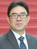 Making lower body rehabilitation more accessible to stroke patients