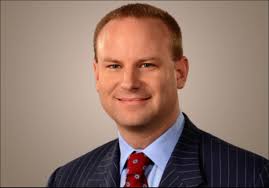 Does anyone else think that the intersection by Sam's Club, Starbucks, and  chipotle would be a perfect place for a roundabout? The traffic there is a  nightmare, especially this weekend before Christmas |