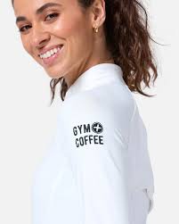 ✨ Wedding season is upon us! ✨ I'm so excited to meet all my gorgeous  brides for their hair & makeup trials and, of course, their BiG Day! Oh,  not to forget