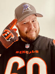 Jason Vesey's Instagram, Twitter & Facebook