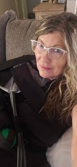 Misty Halcomb's Instagram, Twitter & Facebook