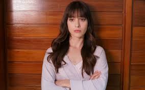 Scopriamo la trama e il cast della serie love is in the air (sen cal kapimi) andrà in onda prossimamente su canale 5. Bitter Sweet La Nuova Serie Turca Con Oyku Acar Di Cherry Season Anticipazioni Tvzap