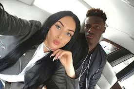 The recently capped english player took her to shopping in london today. Tammy Abraham Girlfriend Salary Net Worth Age Height Wiki Bio
