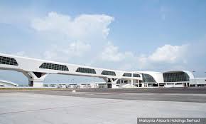 Putra heights is a klang valley rapid transit station in putra heights in the southern subang jaya.the station are the southern terminus for the sri petaling line and kelana jaya line.the station is located on the intersection of persiaran putra indah and persiaran putra perdana, next to e6 elite.nearby places include kampung kuala sungai baru, laman putra, putra indah and putra point. Malaysiakini Putra Heights Klia Bus Service A Flop