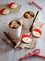 Chocolat Chaud Et Biscuits Bonhommes De Neige Fashion Cooking Recette Recette Chocolat Chaud Chocolat Chaud Calendrier De L Avent Gourmand